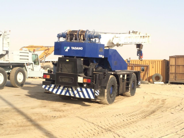 Tadano TR300E